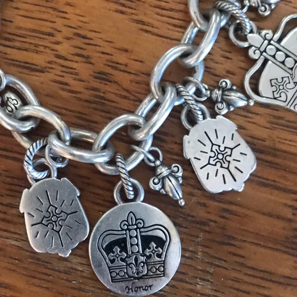 Brighton - Picture 3 of 4